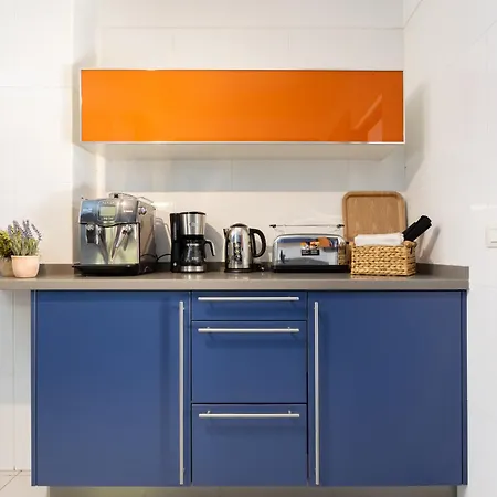 Rooftop Cityview Classic Apartmán *