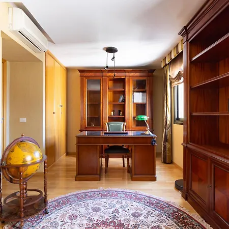 Rooftop Cityview Classic